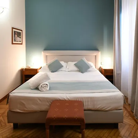 Cavour 3* Rapallo