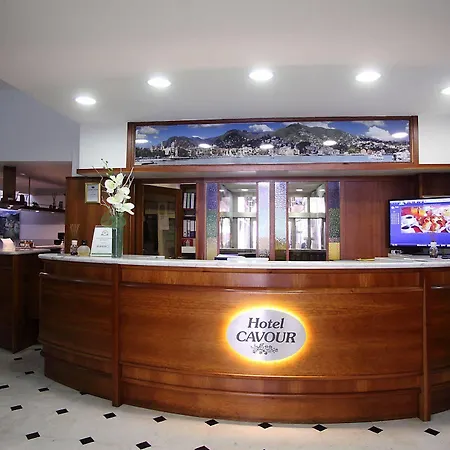 Cavour 3*