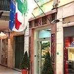 Cavour Hotell 3*