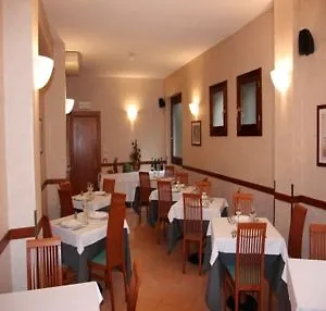 מלון Cavour